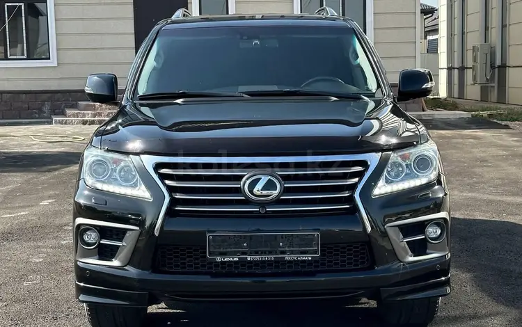 Lexus LX 570 2014 годаүшін29 000 000 тг. в Алматы