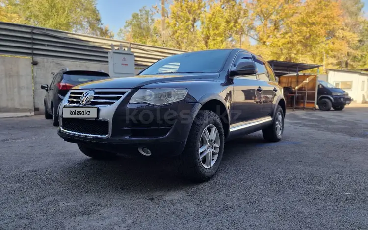 Volkswagen Touareg 2007 года за 5 500 000 тг. в Алматы