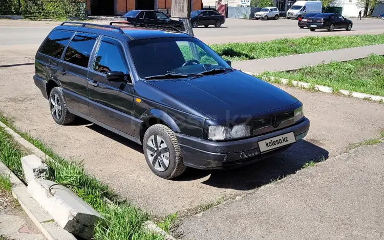 Volkswagen Passat 1993 годаүшін1 630 000 тг. в Щучинск