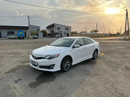 Toyota Camry 2013 года за 9 000 000 тг. в Тараз