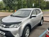 Toyota RAV4 2013 года за 10 200 000 тг. в Астана – фото 3