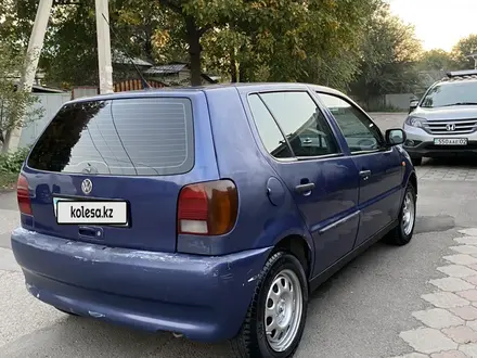 Volkswagen Polo 1996 года за 900 000 тг. в Алматы – фото 6