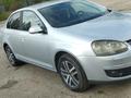 Volkswagen Jetta 2006 годаүшін3 600 000 тг. в Астана – фото 2