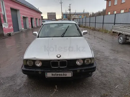 BMW 520 1991 года за 999 999 тг. в Астана – фото 2