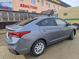 Hyundai Accent 2019 года за 7 000 000 тг. в Жанаозен – фото 2