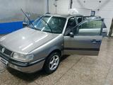 Volkswagen Passat 1995 годаfor1 650 000 тг. в Кокшетау – фото 3