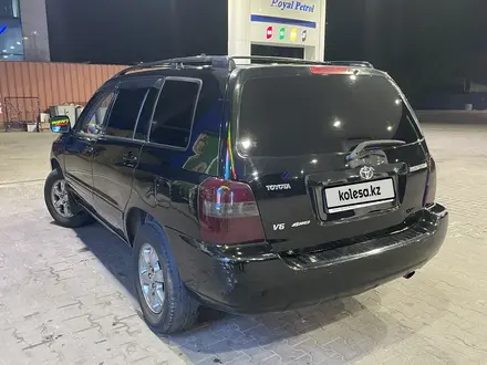 Toyota Highlander 2004 года за 6 500 000 тг. в Алматы – фото 2