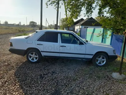 Mercedes-Benz E 300 1987 года за 2 000 000 тг. в Костанай – фото 4