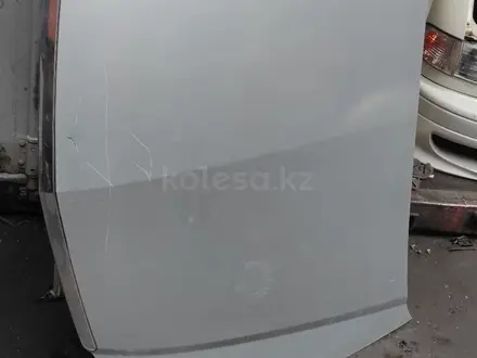 Капот Хонда инспаер за 100 000 тг. в Алматы
