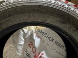 Шипованные шины 235/60/R18 Maxxis Premitra Ice Nord NP5 за 170 000 тг. в Астана