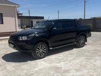 Toyota Hilux 2017 года за 13 900 000 тг. в Актау