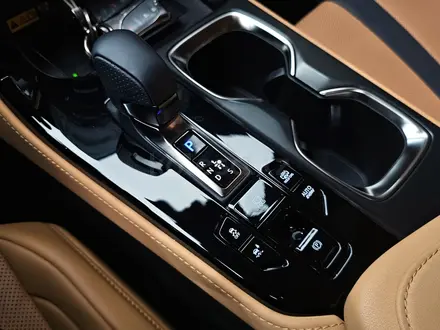 Lexus LX 700h Luxury 2025 года за 96 000 000 тг. в Астана – фото 35