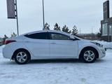 Hyundai Elantra 2016 года за 6 590 000 тг. в Усть-Каменогорск – фото 2