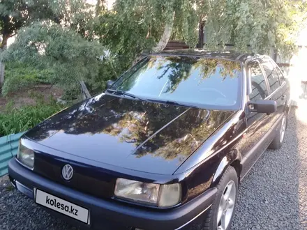 Volkswagen Passat 1992 года за 1 800 000 тг. в Нур-Султан (Астана)