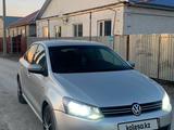 Volkswagen Polo 2014 годаfor5 000 000 тг. в Аксай – фото 2