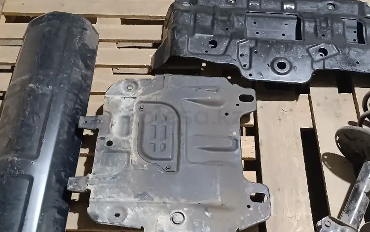 Защита АКПП двигателя 4РАННЕР ТРД 2014 — 4RUNNER TRD за 80 000 тг. в Атырау