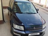 Mitsubishi Space Wagon 1999 года за 2 700 000 тг. в Сарыагаш