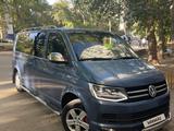 Volkswagen Caravelle 2016 годаүшін18 500 000 тг. в Рудный – фото 4