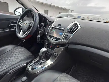 Chevrolet Cruze 2015 года за 5 400 000 тг. в Караганда – фото 8