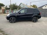 Toyota RAV4 2001 годаүшін4 300 000 тг. в Шымкент – фото 4