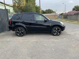 Toyota RAV4 2001 годаүшін4 300 000 тг. в Шымкент – фото 5