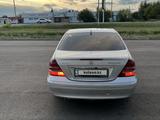 Mercedes-Benz C 200 2002 года за 2 500 000 тг. в Кокшетау – фото 5