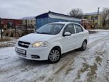 Chevrolet Aveo 2013 годаүшін3 200 000 тг. в Актобе – фото 2