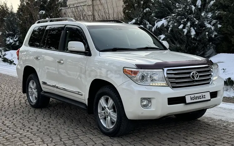 Toyota Land Cruiser 2014 годаүшін24 300 000 тг. в Алматы