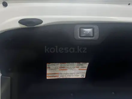 Lexus ES 250 2019 года за 23 700 000 тг. в Алматы – фото 11