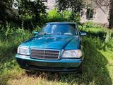 Mercedes-Benz C 220 1995 года за 2 200 000 тг. в Рудный