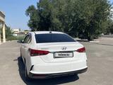 Hyundai Accent 2022 года за 8 800 000 тг. в Алматы – фото 4