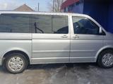 Volkswagen Multivan 2004 годаүшін6 500 000 тг. в Рудный – фото 2