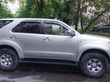 Toyota Fortuner 2005 года за 10 000 000 тг. в Алматы