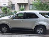 Toyota Fortuner 2005 годаүшін10 000 000 тг. в Алматы – фото 2