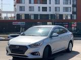 Hyundai Accent 2018 года за 7 250 000 тг. в Астана – фото 2