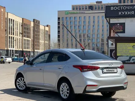 Hyundai Accent 2018 года за 6 750 000 тг. в Астана – фото 6
