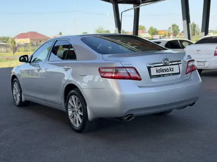 Toyota Camry 2011 года за 7 600 000 тг. в Шымкент – фото 4