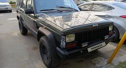 Jeep Cherokee 1995 года за 1 550 000 тг. в Алматы