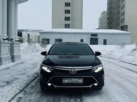 Toyota Camry 2017 года за 12 500 000 тг. в Астана – фото 8