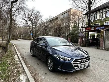 Hyundai Elantra 2018 года за 9 100 000 тг. в Алматы – фото 4