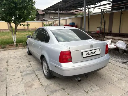 Volkswagen Passat 1999 года за 1 950 000 тг. в Шымкент – фото 2