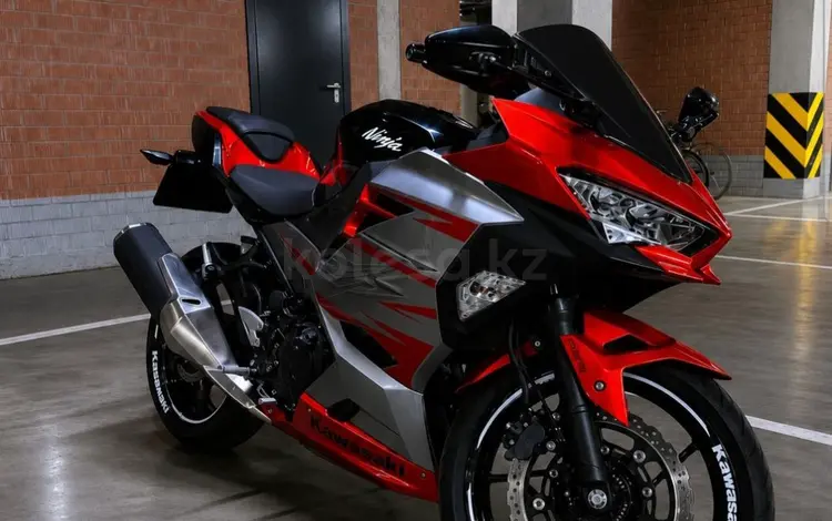 Kawasaki  Ninja 400 2018 года за 3 600 000 тг. в Астана
