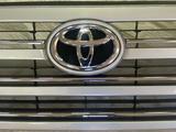 Решетка радиатора (ОРИГИНАЛ) Toyota Land Cruiser 300үшін246 900 тг. в Уральск
