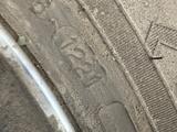 Диски с резиной nokian tyres nordman8 195/65R15 на киа акцент за 90 000 тг. в Алматы – фото 5