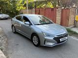 Hyundai Elantra 2020 годаүшін6 900 000 тг. в Шымкент – фото 2