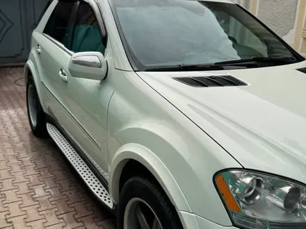 Mercedes-Benz ML 500 2009 года за 10 000 000 тг. в Алматы – фото 5