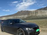 BMW 320 2018 годаүшін9 600 000 тг. в Актау – фото 2