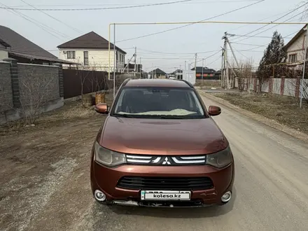 Mitsubishi Outlander 2013 года за 5 500 000 тг. в Алматы – фото 3