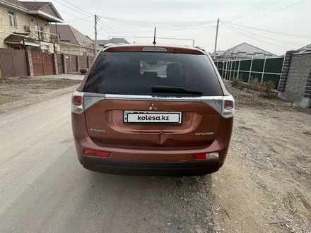 Mitsubishi Outlander 2013 года за 5 500 000 тг. в Алматы – фото 4