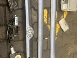 Молдинг двери крышки багажника педаль моторчик люка за 15 000 тг. в Алматы